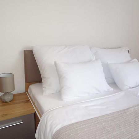 Well-Equipped Apartment With Free Parking Zagreb Exterior photo